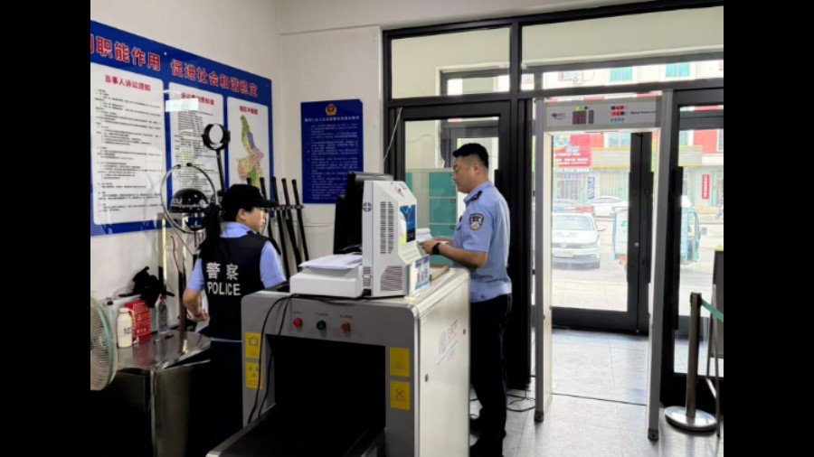 吉林省梅河口市法院法警队突击检查筑牢法庭安全防线