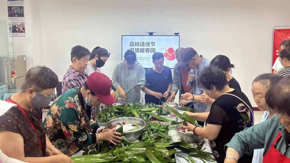 银川市兴庆区春园社区：端午粽香聚邻里 法治文化润民心