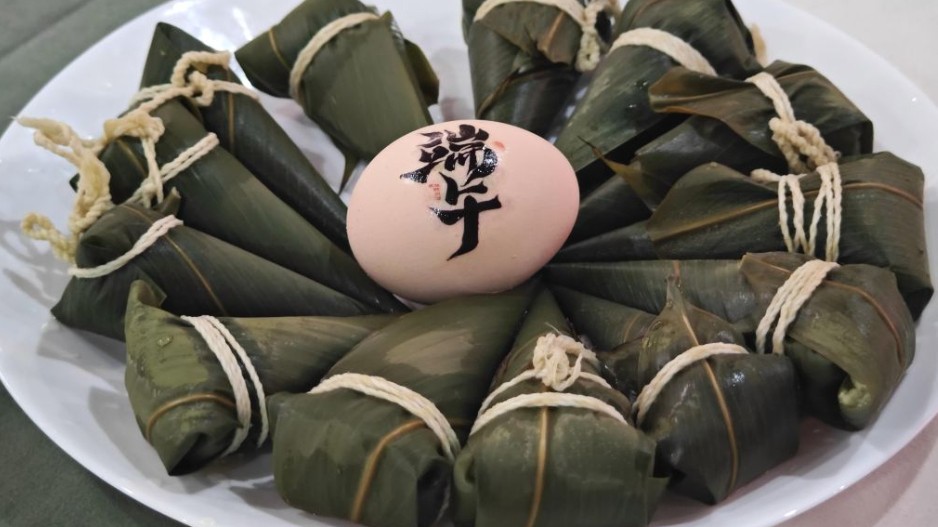 说到粽子，网友为啥会有“咸甜之争”？