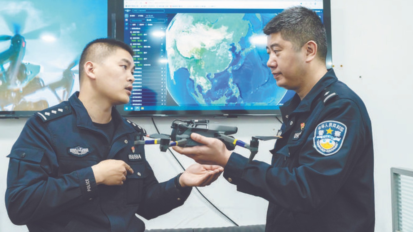 叶苗：深耕智慧警务的情指尖兵