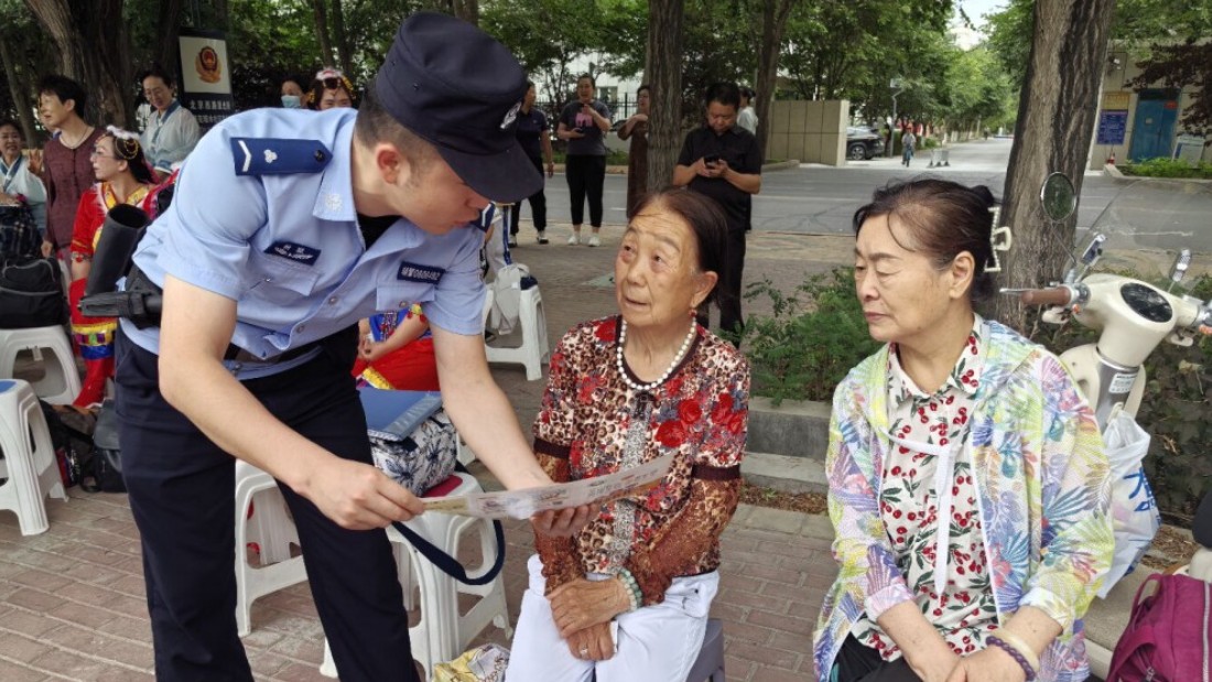 新疆奎屯市公安局打造禁毒宣传全新矩阵