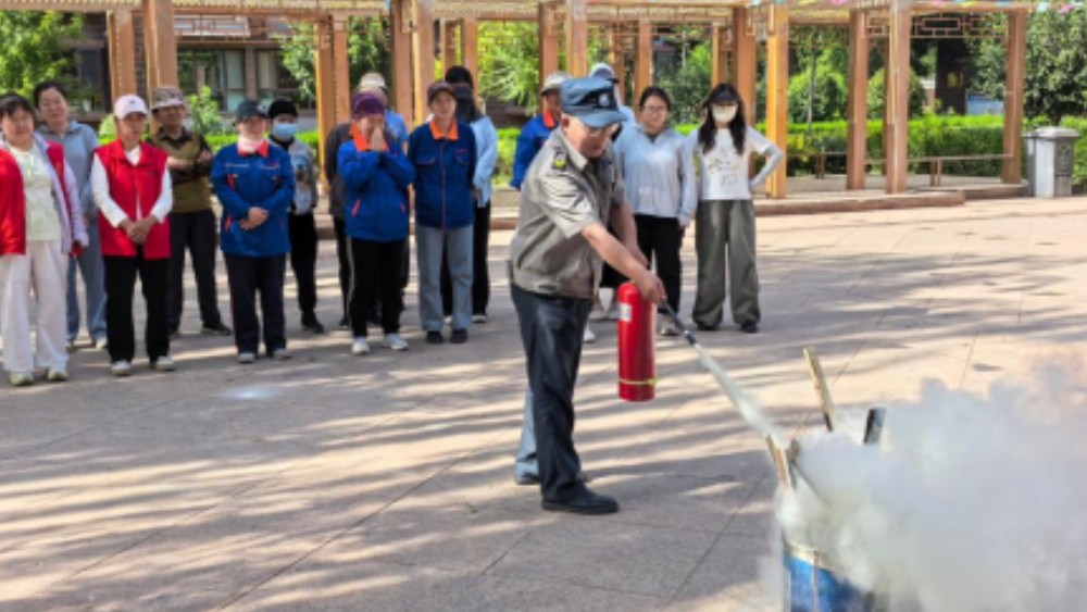 吴忠市利通区正源社区：讲消防法规 筑平安防线