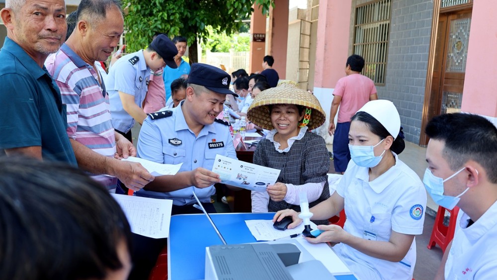 海南省公安厅反走私和海岸管理总队积极创建“海岸卫士”党建品牌