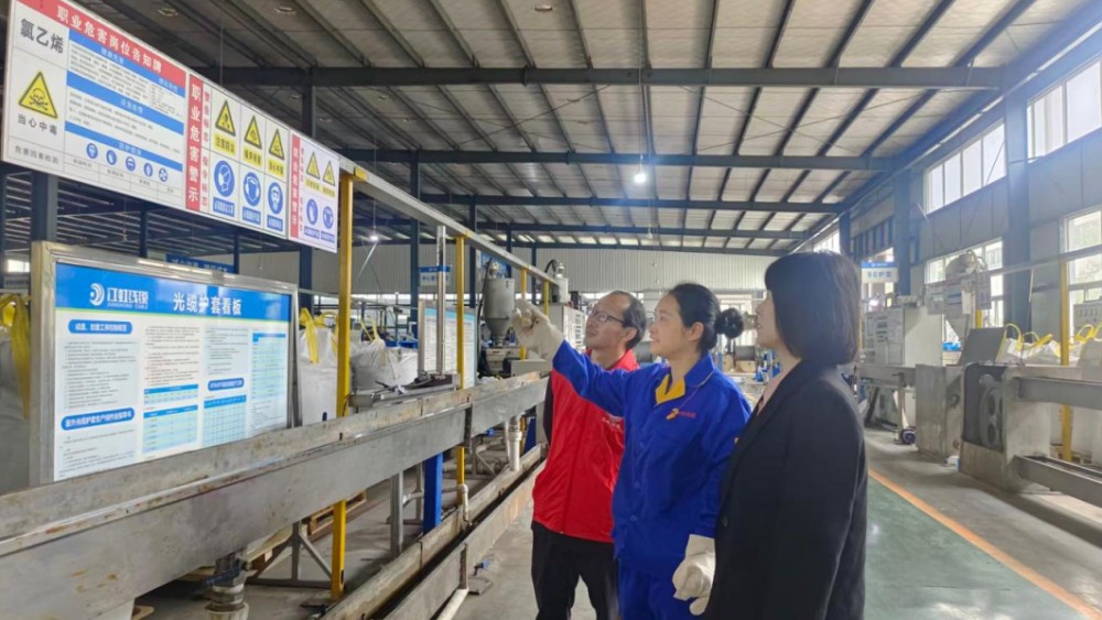 监督护航“零距离”  助企纾困“添动力”