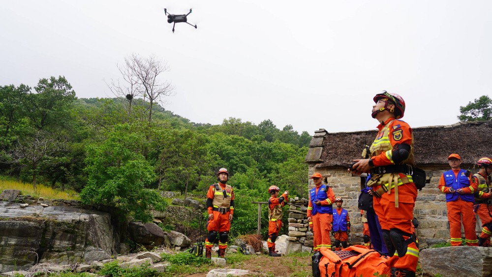 山东：建强空中消防救援力量 加速形成消防救援新质战斗力