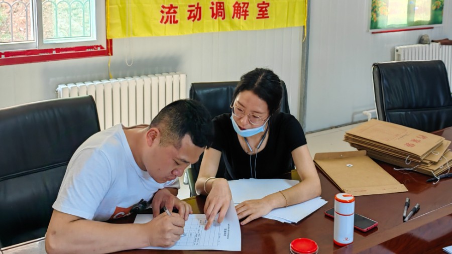 劳资纠纷，权益天平上的刚与柔