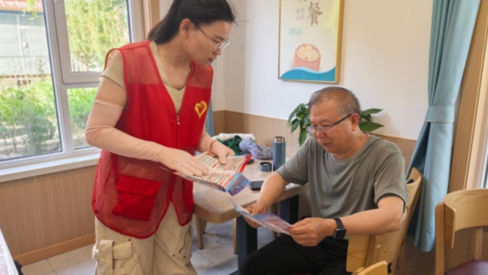 吴忠市利通区文萃社区 ：踏查铲毒守净土，普法宣传筑防线