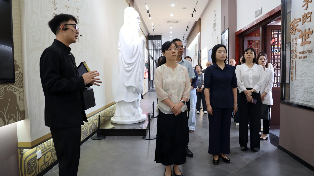 四川雅安：全市检察机关未成年人检察工作会议在芦山召开
