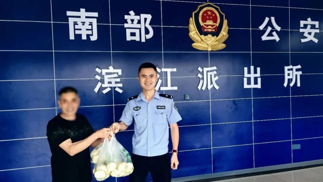 【百日攻坚行动】暖心！一份热气腾腾的包子，双向奔赴的警民情