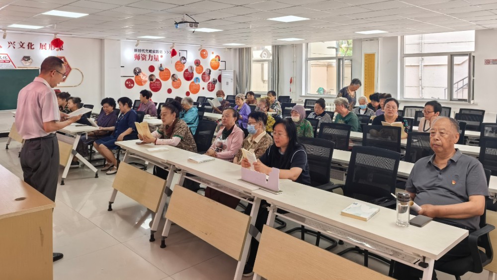 银川市兴庆区崇安社区：品读国学涵养好家风，书香赋能共筑文明苑