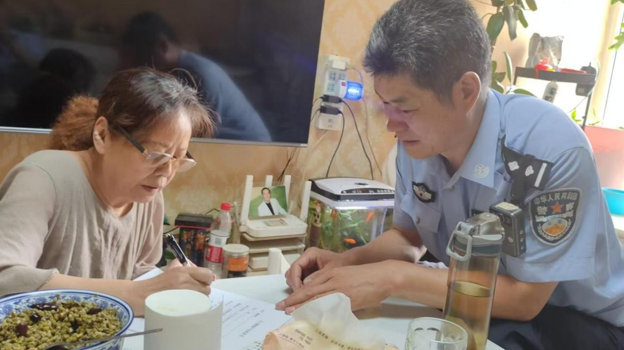 “成都市优秀共产党员”张义文：以血肉之躯，铸刻一生的从警誓言