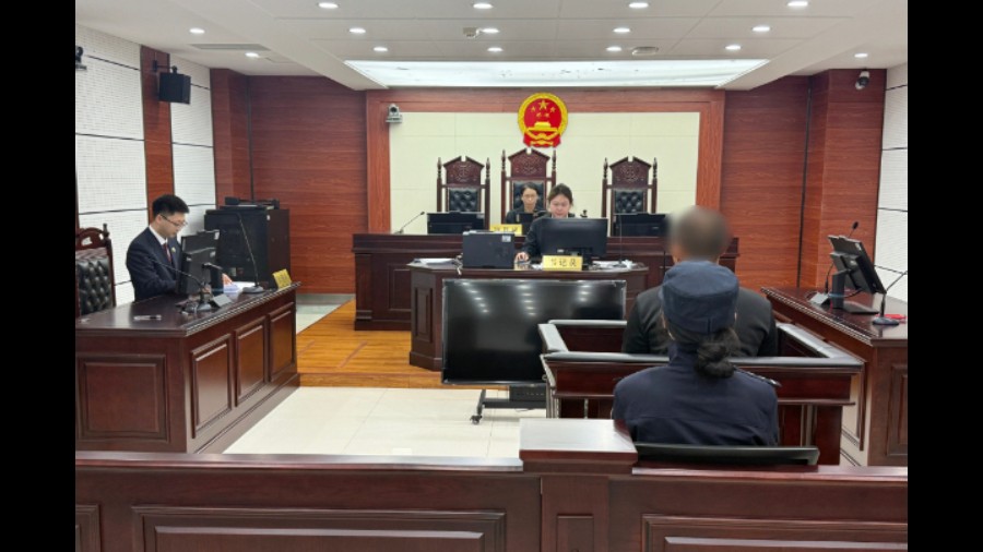 吉林长春新区法院：收费站闯杆非小事 屡教不改终获刑