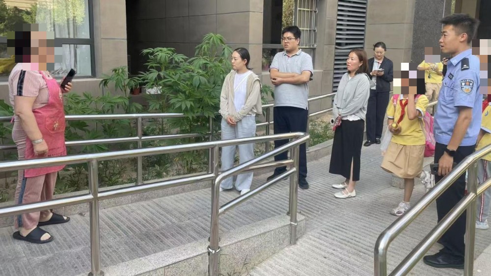 银川市金凤区双福社区：铲除毒株除隐患，警社联动筑平安