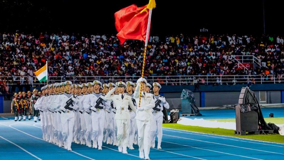 中国海军方队亮相海外阅兵场 被夸赞“最规整、最有气势”！