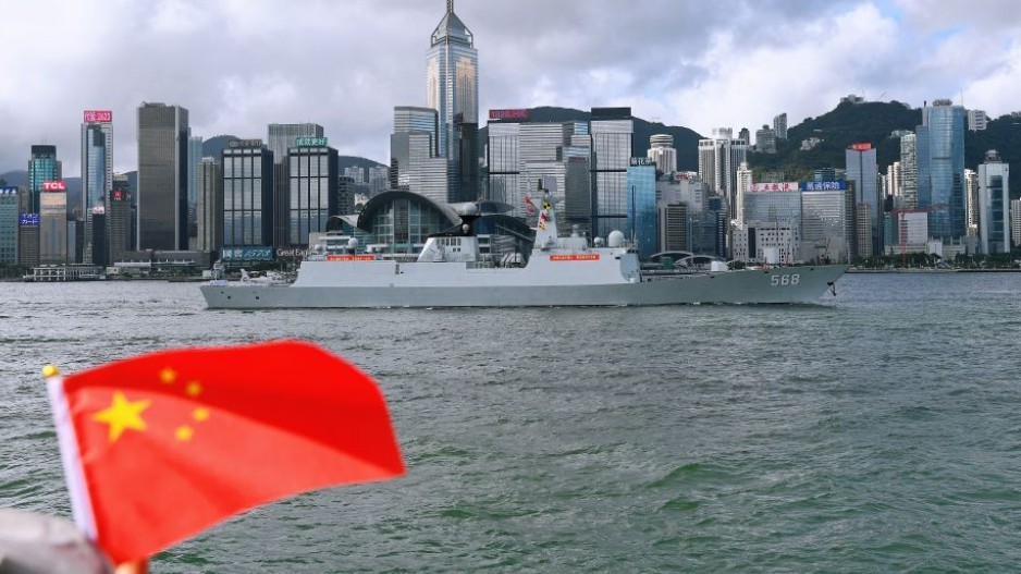 海军舰艇编队抵达香港