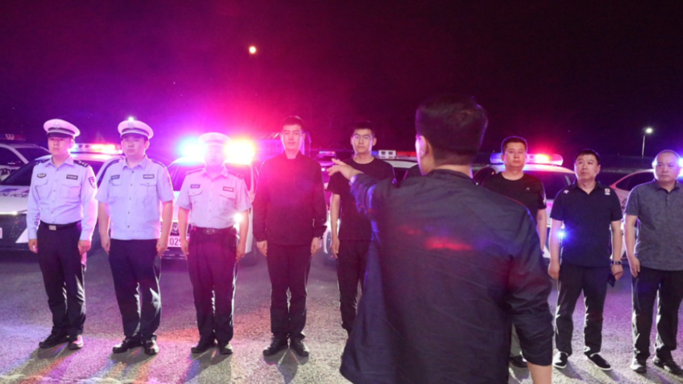 严查“炸街”乱象！海伦交管大队在行动…