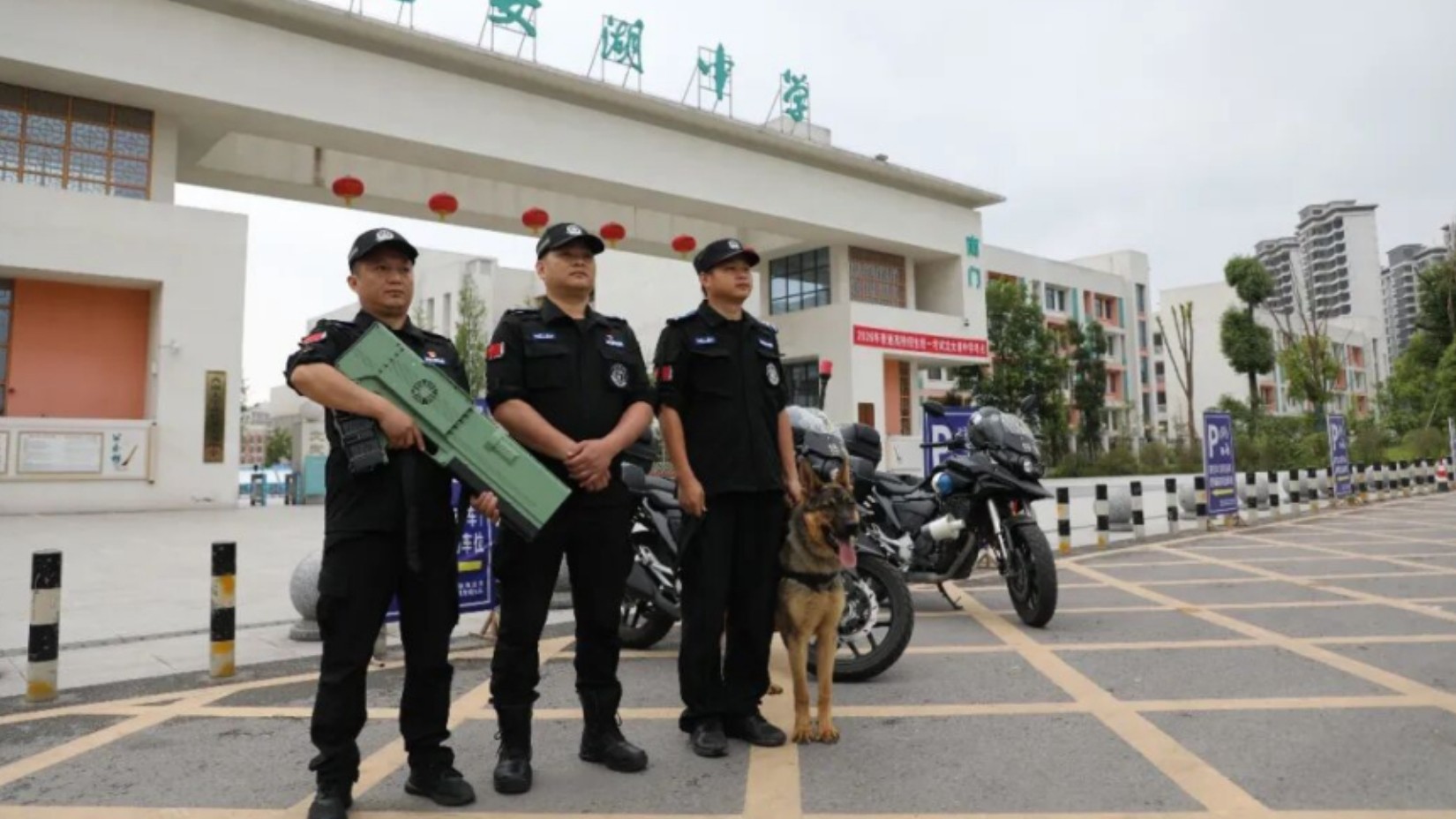 武胜公安“高考作文”出炉，你打多少分？