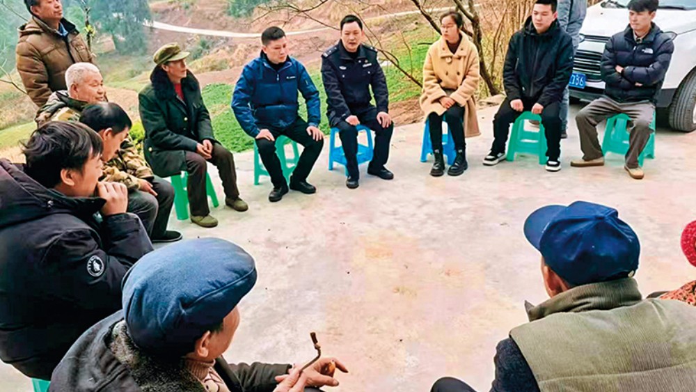 “跨界联调”托举川渝乡情