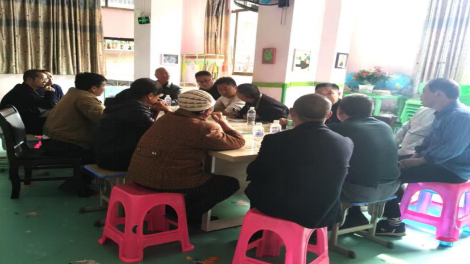 30户业主的“烦心事”如何变“顺心事”？——广安邻水县丰禾镇新华社区以“微网格”撬动老旧小区“大治理”