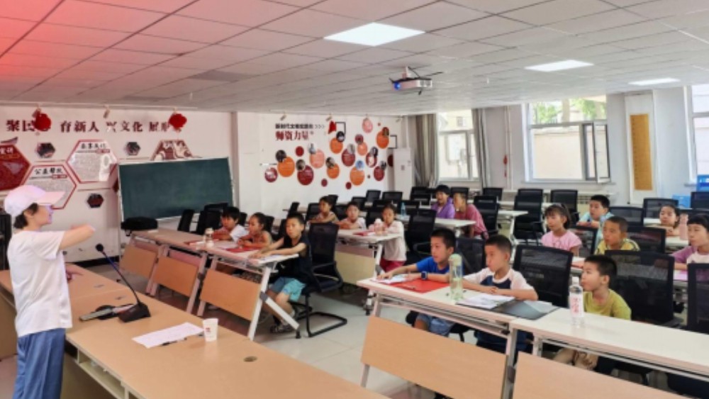 银川市兴庆区崇安社区：红色课堂润童心 口才筑梦向未来