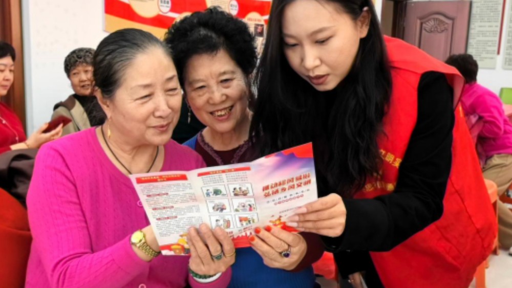 吴忠市利通区正源社区：巧扭彩花倡新风，抵制彩礼破旧俗