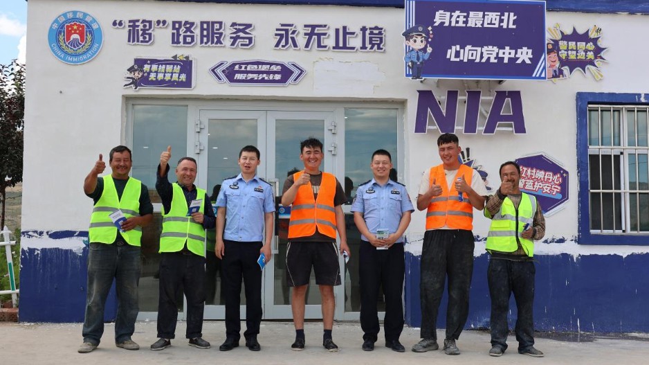 暖心驿站送清凉 反诈服务守平安