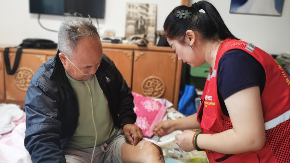 银川市兴庆区庆春社区：发挥特长优服务，网格温情解民忧