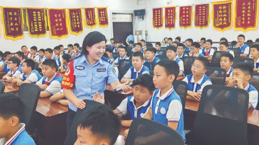 警校联动打造防护体系