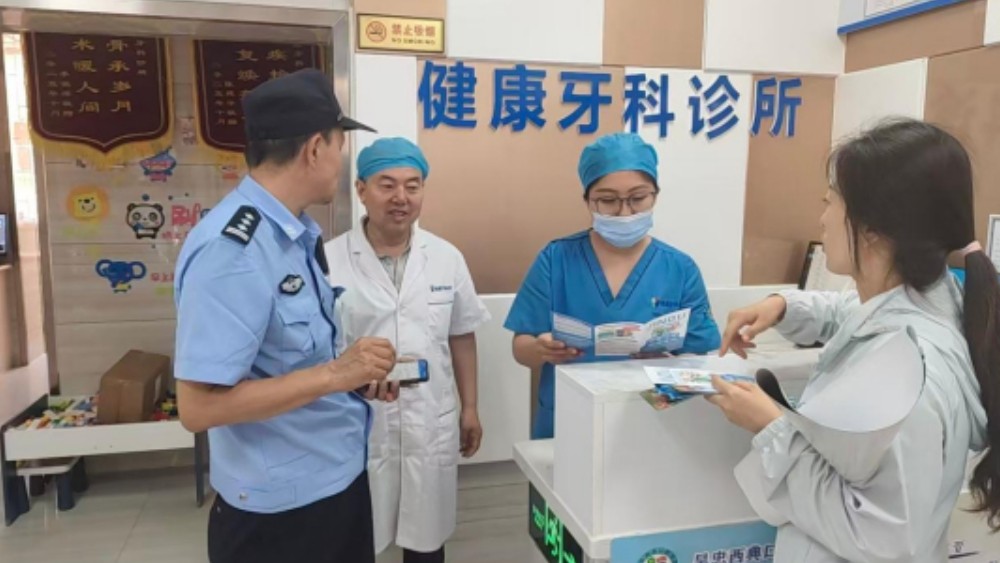 青铜峡市南苑社区：深入场所宣禁毒 紧盯源头筑防线