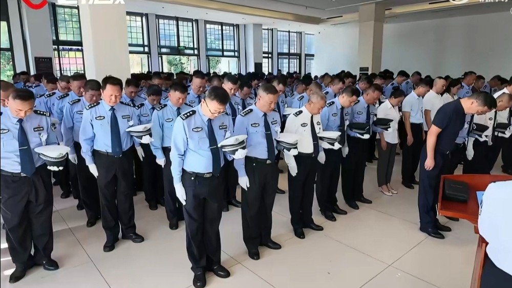 送别英雄！54岁宜宾交警田浩处置交通事故时因公牺牲
