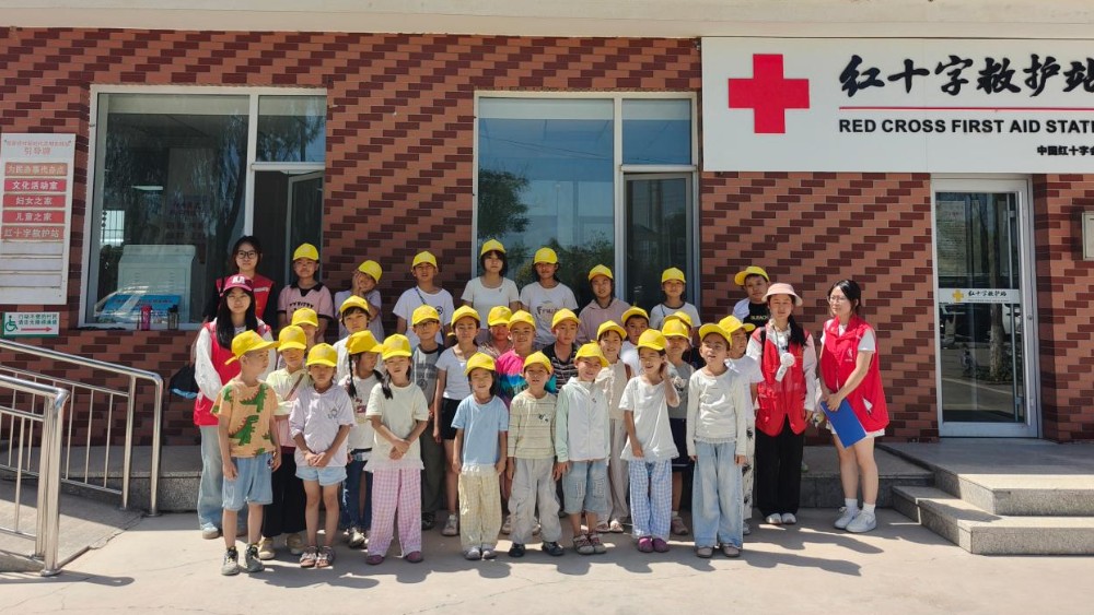 银川市兴庆区永安社区：田园研学识农耕 劳动实践促成长