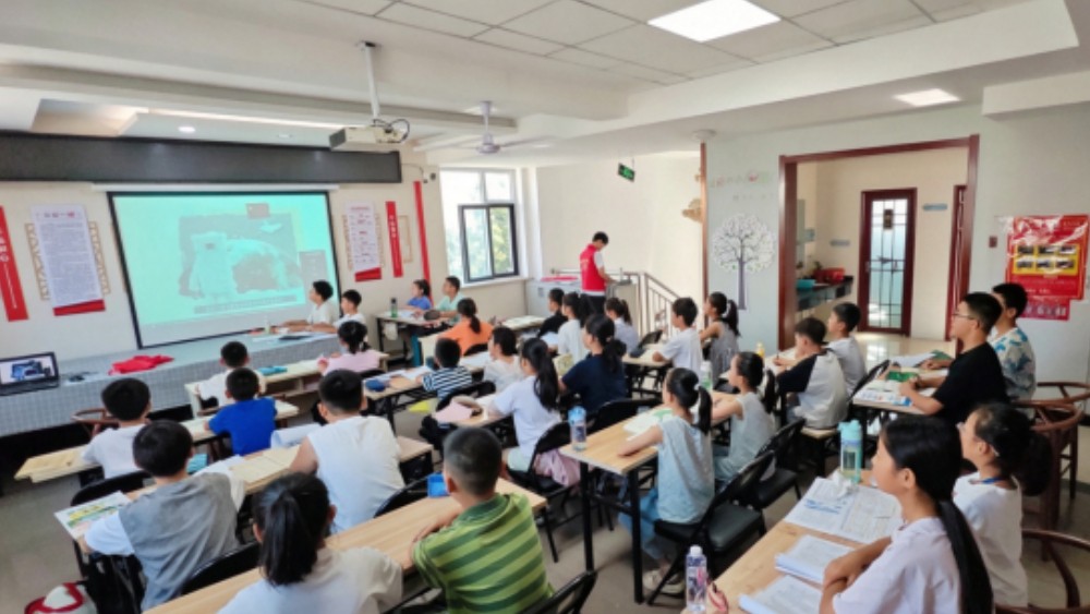 银川市兴庆区北塔社区：书香润童心 国学课堂点亮假期