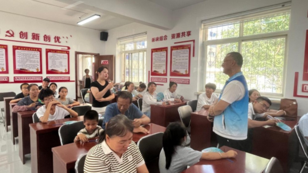 青铜峡市紫薇社区：亲子联手筑牢反诈“防火墙” 法治护航点亮少年“平安灯”