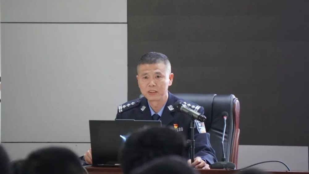 王俊益——现场勘查的“迷雾解码人”