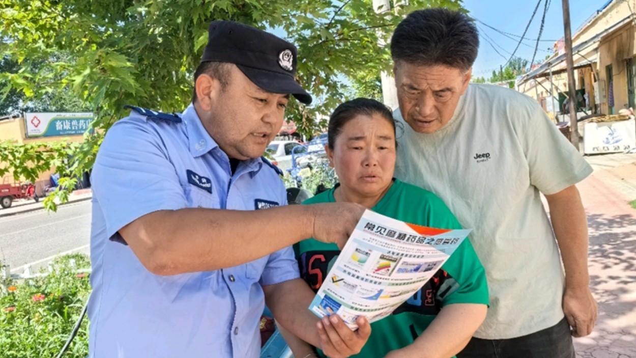新疆霍城县公安局：多措并举除隐患 精准宣传护平安