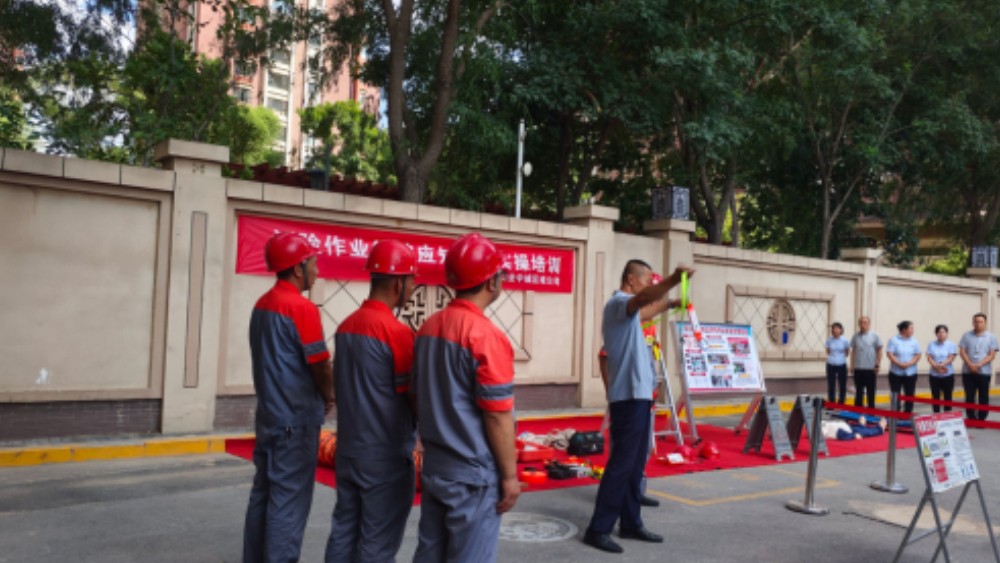 银川市兴庆区玺悦社区：实操练兵筑牢安全防线 严守底线守护社区平安