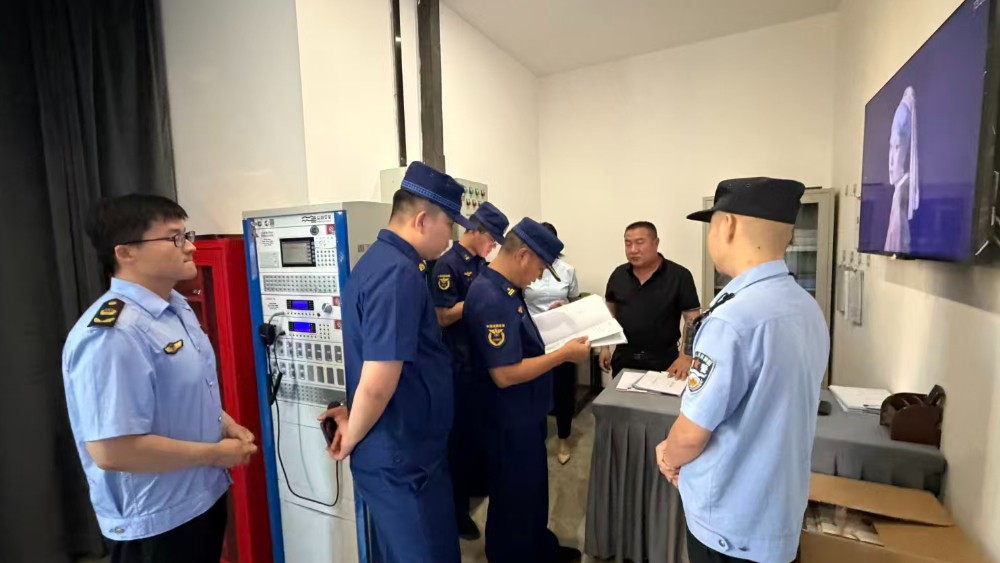 神木市公安局大柳塔派出所联合多部门开展消防安全专项清查