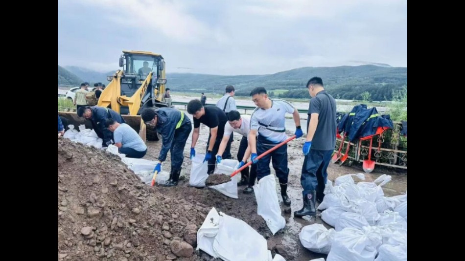 吉林省汪清县人民法院：闻“汛”而动显担当 驰援一线护平安