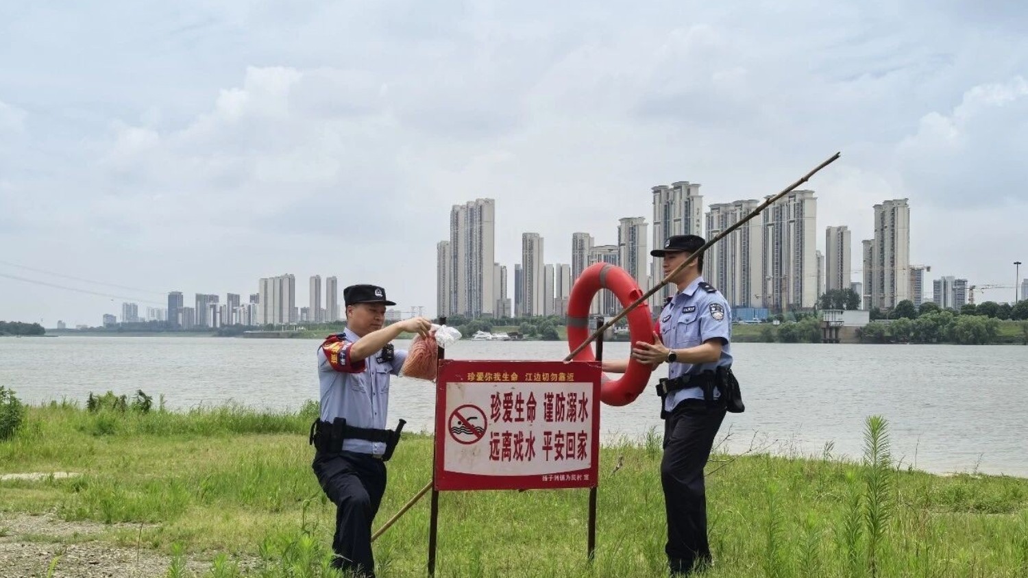 南昌市东湖区公安：“空中+地面”织密未成年人安全防护网