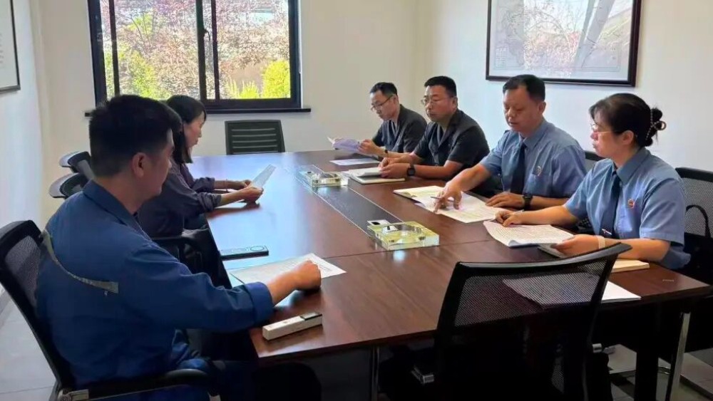 西安铁路运输法院‌联合秦岭北麓检察院公开宣告司法建议