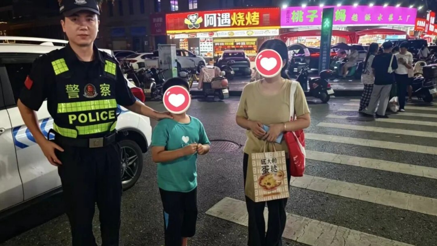  走失寻亲、援助换胎 南昌市经开区公安暖心守护游客群众出行平安