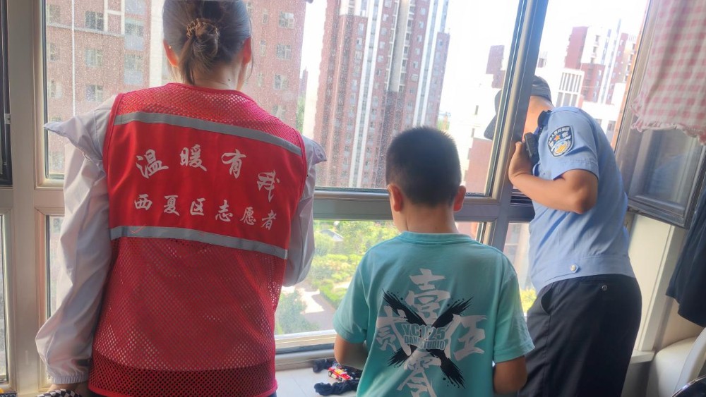 银川市西夏区兴洲苑社区：警格联动除隐患 法治利剑护民安