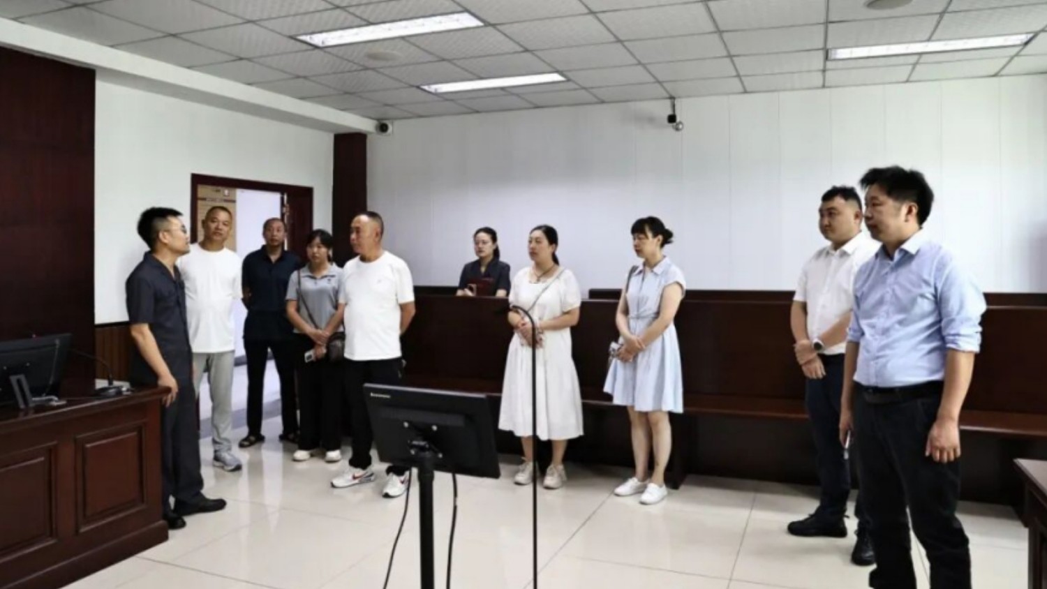 人大代表走进人民法庭：一场“沉浸式”的基层司法体验