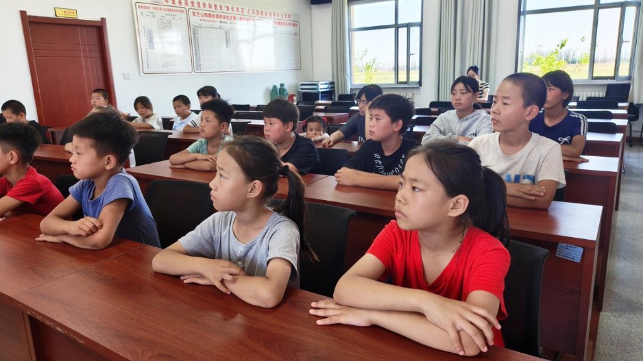 拒绝校园欺凌 守护健康成长