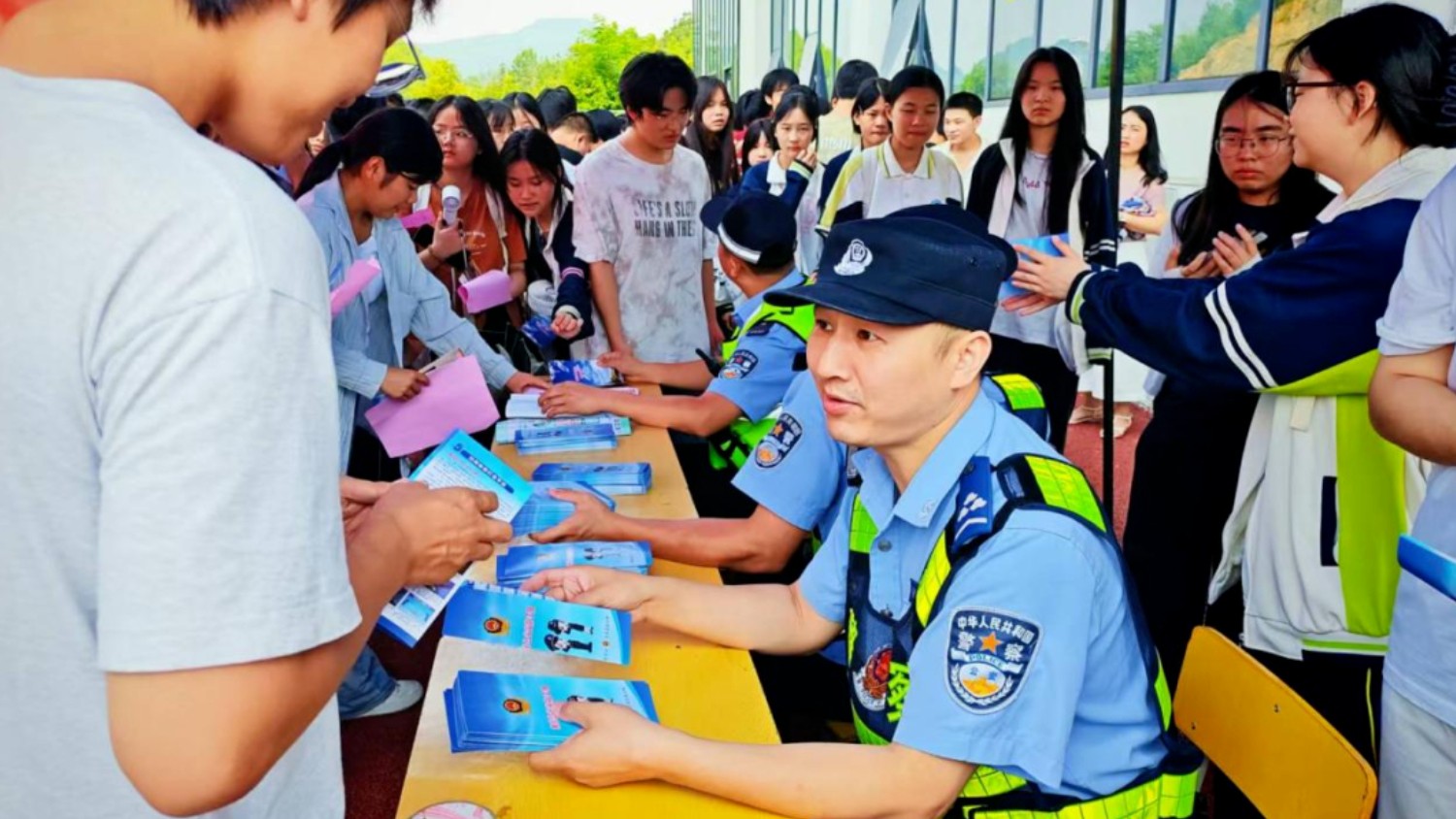 萍乡市公安局湘东分局：警网交所同频发力 深耕平安治理“一线沃土”