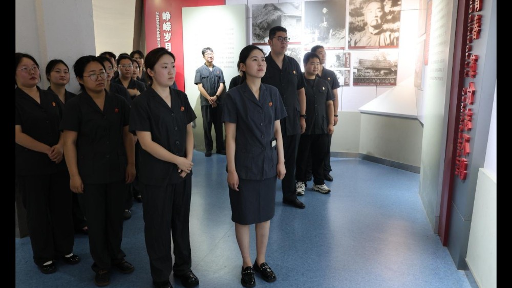 河南省南阳市镇平县法院新入职干警走进彭雪枫纪念馆参观学习