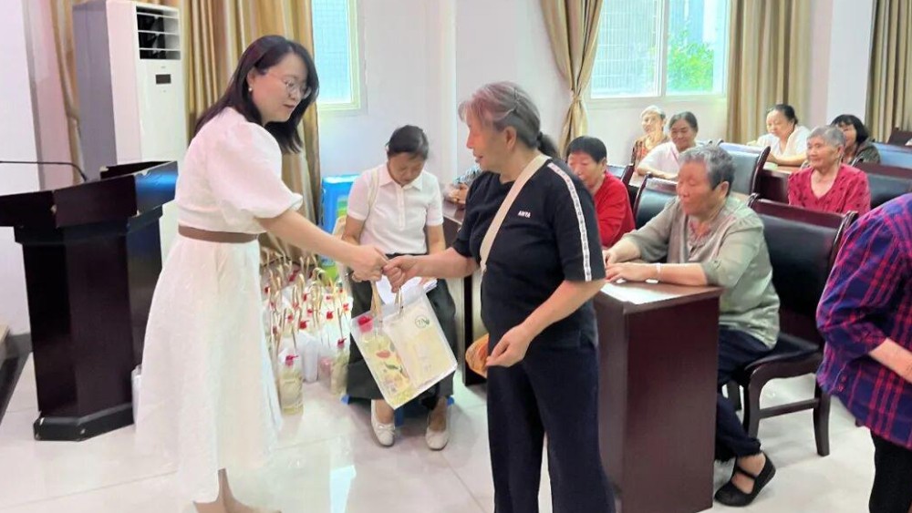 达州市达川区：家教兴家 科学育儿