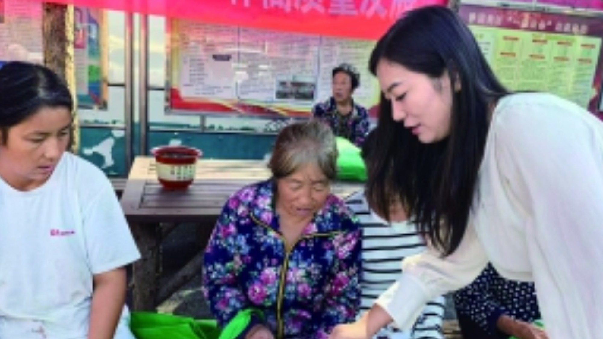 从 “城市律师” 进阶为 “村镇法治守护人”