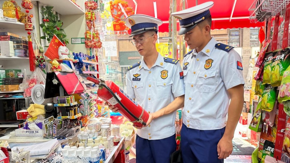 西宁力盟“火焰蓝”，点亮商圈“平安灯”