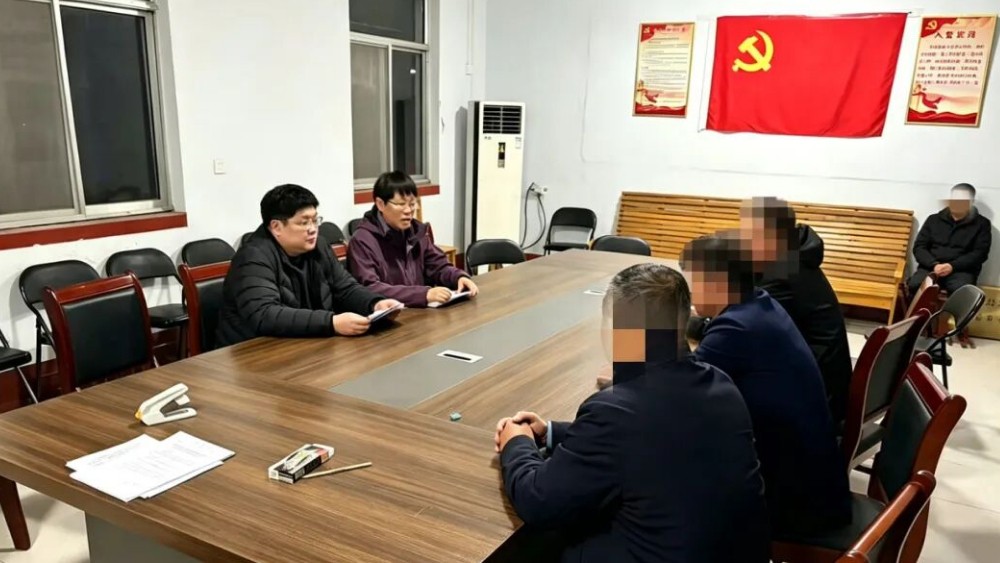 邻里采光起纷争 情理法融解心结